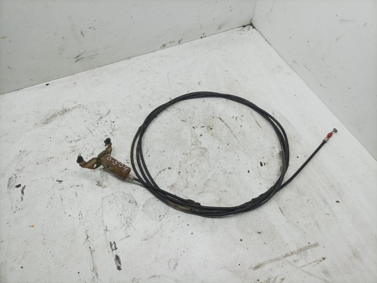 трос открывания лючка топливного бака Hyundai Galloper 1 поколение 1997, 2.5 л., дизель, МКПП, внедорожник 5 дв. - фото №1