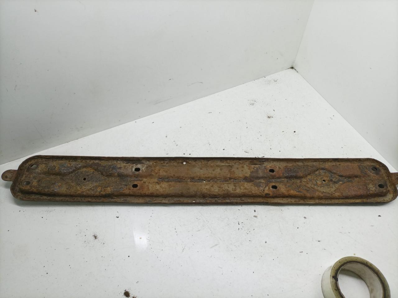 балка под радиатор BMW 7 серия E65/E66/E67 2002, 4.4 л., бензин, АКПП, седан - фото №1