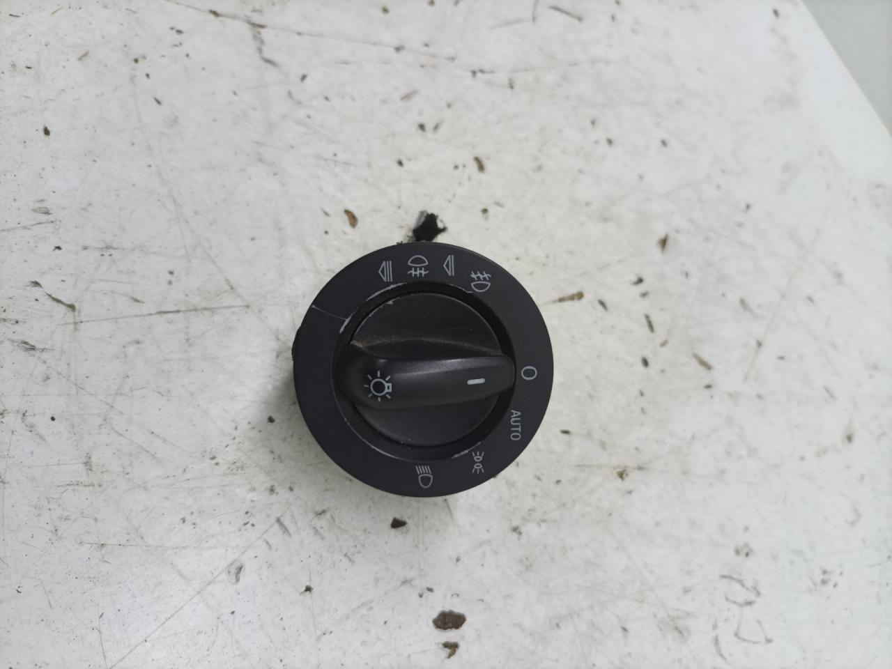 переключатель света Audi A6 Allroad Quattro C6 2006, 3.2 л., AUK, бензин, АКПП, универсал - фото №1