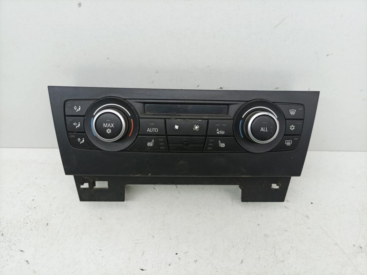 блок управления печки / климат-контроля BMW X1 E84 2010, 2.0 л., N47 D20 C, дизель, АКПП, внедорожник 5 дв., полный привод, 64119248580-01 - фото №1