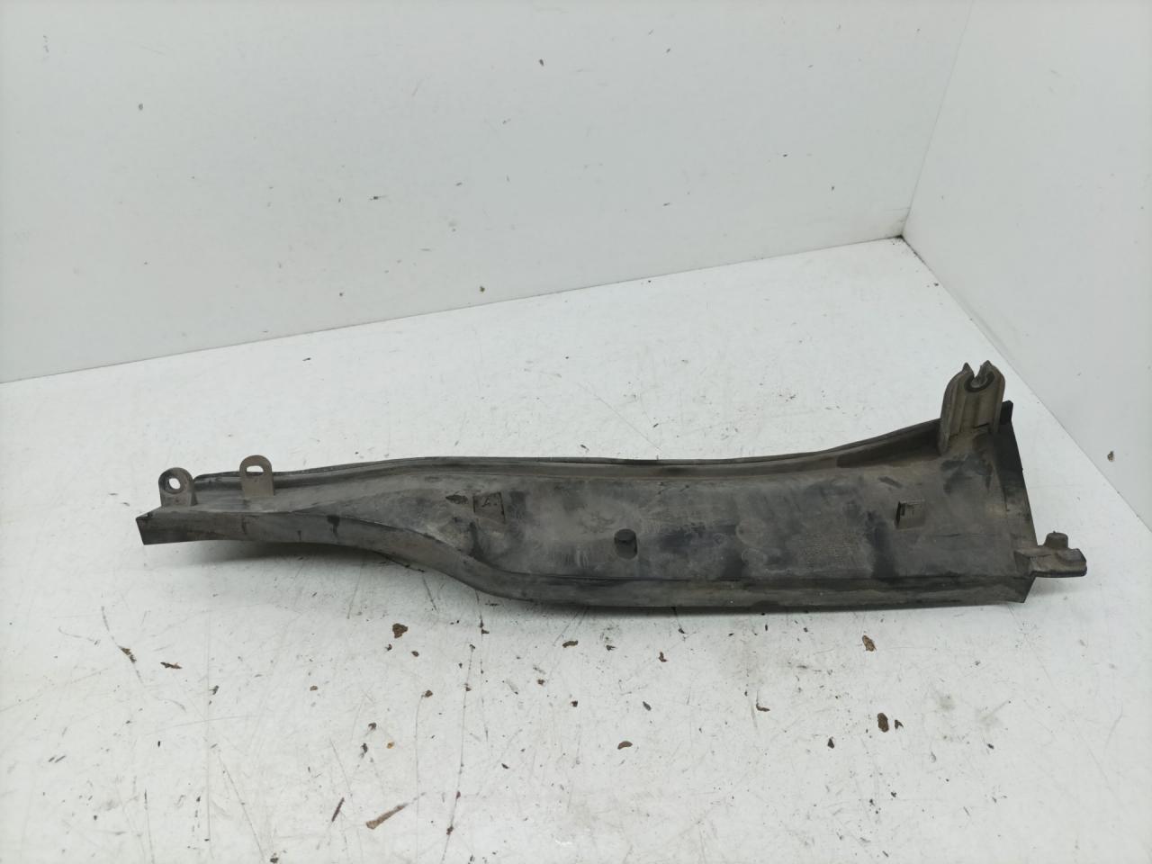 дождевик BMW X1 E84 2010, 2.0 л., N47 D20 C, дизель, АКПП, внедорожник 5 дв., полный привод, 64316925974 - фото №1