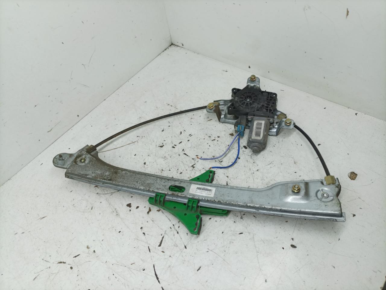 стеклоподъемник электрический задний правый Geely Emgrand EC7 1 поколение 2014, 1.8 л., JL4G18, бензин, МКПП, седан - фото №1
