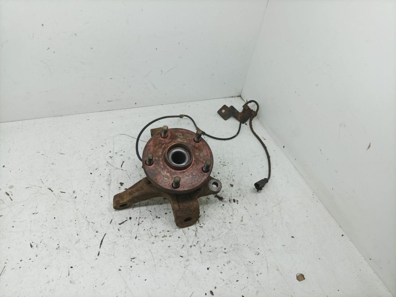 ступица передняя правая Geely Emgrand EC7 1 поколение 2014, 1.8 л., JL4G18, бензин, МКПП, седан - фото №1