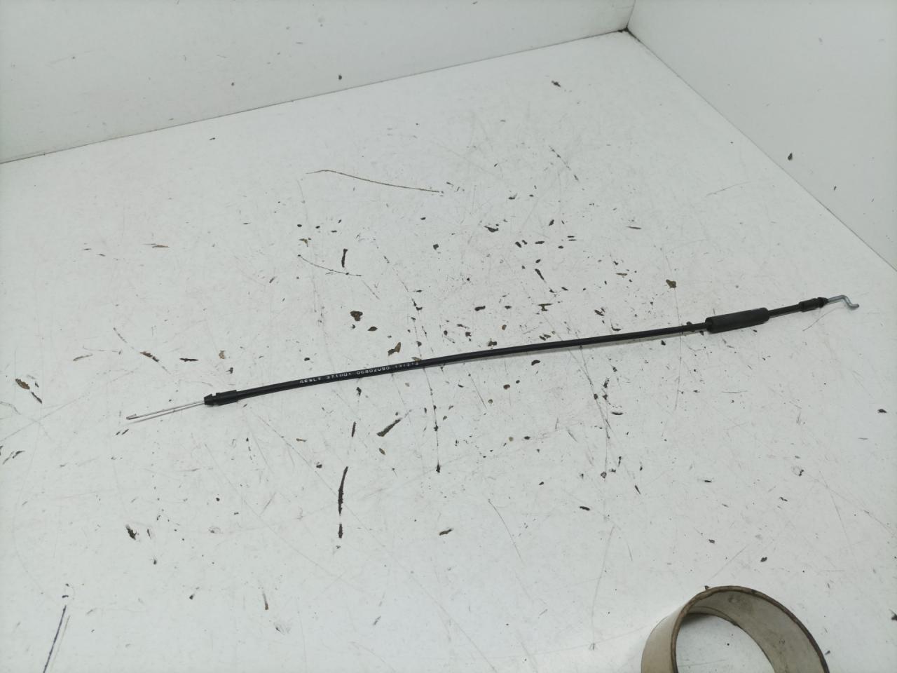 трос двери Geely Emgrand EC7 1 поколение 2014, 1.8 л., JL4G18, бензин, МКПП, седан, 06802090 - фото №1