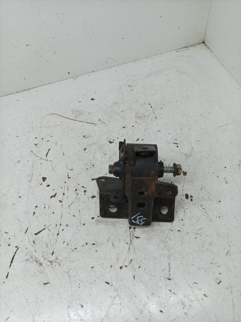 подушка крепления двигателя Geely Emgrand EC7 1 поколение 2014, 1.8 л., JL4G18, бензин, МКПП, седан - фото №1