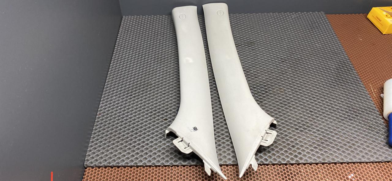 обшивка стойки Kia Cerato 2 поколение TD 2012, 2.0 л., G4KD, бензин, АКПП, черный eb - ebony black, седан, передний привод, 858101M1008O, 858201M1008O - фото №1