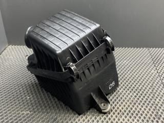 корпус воздушного фильтра Hyundai Sonata 4 поколение [рестайлинг] EF 2004, 2.4 л., G4JS, бензин, АКПП, g6 - dark emerald green, седан, передний привод, 28111-38005, 28110-38400