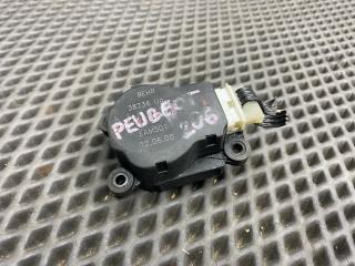 моторчик заслонки печки Peugeot 206 1 поколение (1998 - 2003), 38236