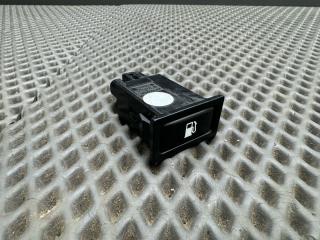 кнопка открытия лючка топливного бака Toyota Avensis 2 поколение (T250) (2003 - 2006), 156795