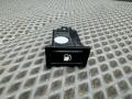 кнопка открытия лючка топливного бака Toyota Avensis 2 поколение (T250) (2003 - 2006), 156795 - фото №2