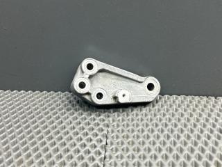 кронштейн двигателя Kia Cerato 1 поколение [рестайлинг] LD 2007, 1.6 л., G4FC, бензин, МКПП, 6c - cover assy-console upr, седан, передний привод, 218152F050