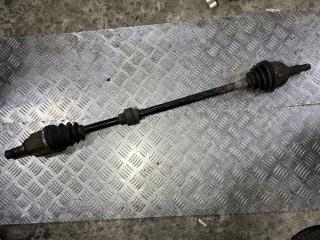 полуось передняя правая (приводной вал, ШРУС) Nissan Micra 3 поколение (K12) 2007, 391001U600