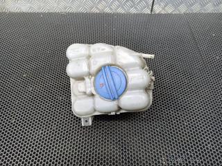 бачок расширительный Volkswagen Touareg 2 поколение 2014, 7P0121407