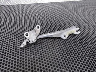 петля капота левая Mazda 6 GG 2005, GJ6A0L