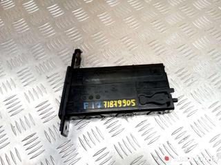 подстаканник BMW 3 серия E90/E91/E92/E93 [рестайлинг] 2008, 2.0 л., бензин, МКПП, кабриолет, 51457127463, 7127463