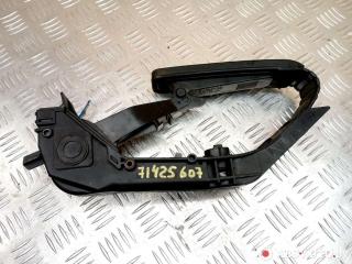 педаль Mercedes-Benz E-Класс W211/S211 2003, 2.2 л., OM 646.961, дизель, АКПП, седан, A2033010001
