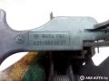 замок капота Mercedes-Benz E-Класс W211/S211 2003, 2.2 л., OM 646.961, дизель, АКПП, седан, A2118800264, A2118870227 - фото №4