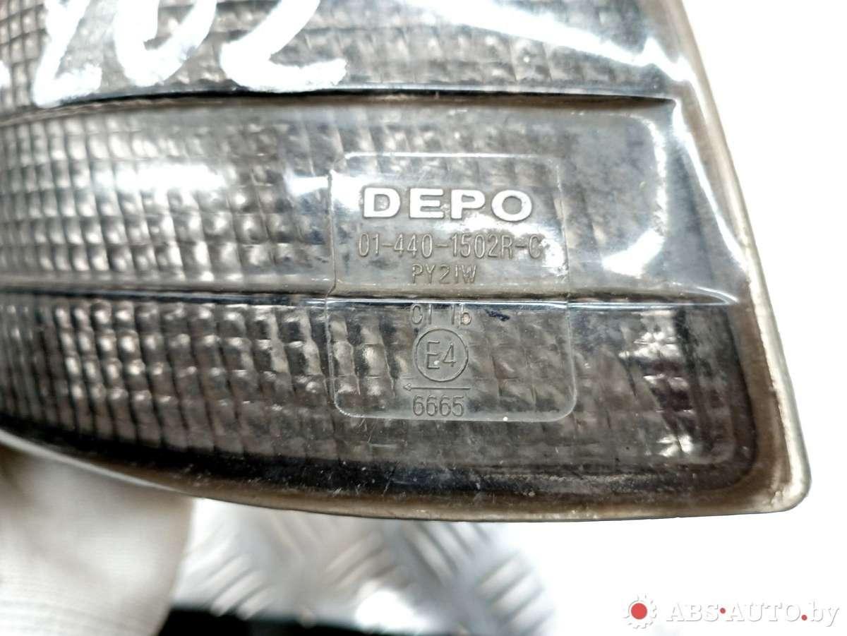 Указатель поворота (поворотник) правый Mercedes C-Class (W201) купить в Беларуси
