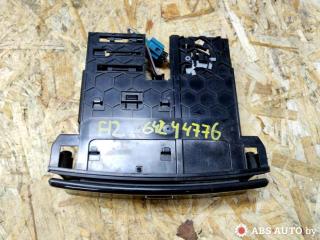 пепельница Mercedes-Benz M-Класс W164 2008, 3.0 л., OM642 DE30LA, дизель, АКПП, хетчбэк 5 дв., A1648100030, A1648100130