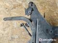 балка подвески передняя (подрамник) Peugeot 406 1 поколение [рестайлинг] 2002, 2.0 л., дизель, МКПП, седан - фото №10