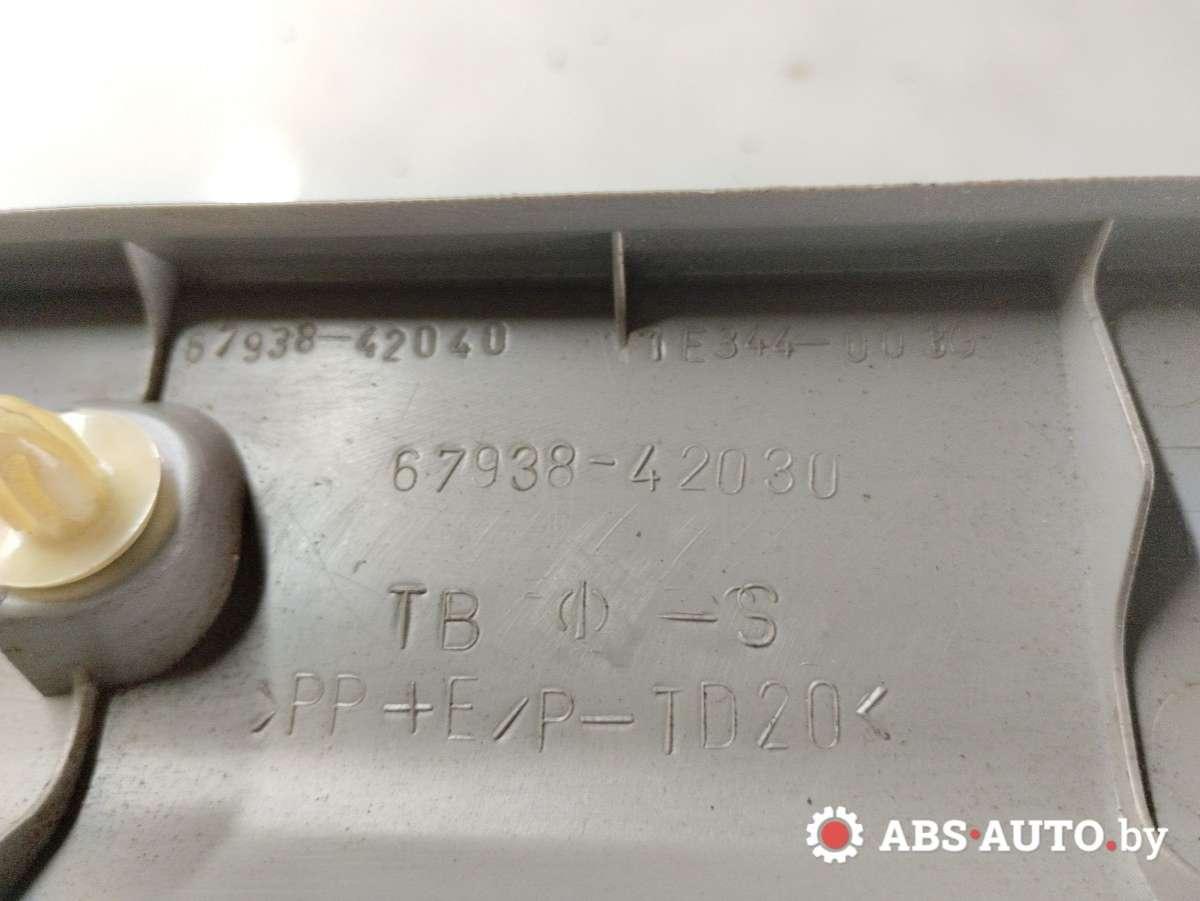 Обшивка крышки багажника Toyota Rav4 3 купить в Беларуси