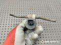 насос (моторчик) омывателя стекла Volvo V40 1 поколение [рестайлинг] 2002, 1.9 л., дизель, МКПП, универсал - фото №4