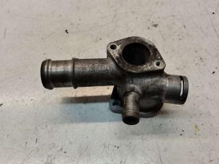 фланец (тройник) системы охлаждения Volkswagen Passat B5 2001, 1.9 л., TDi, дизель, МКПП, 038121133A
