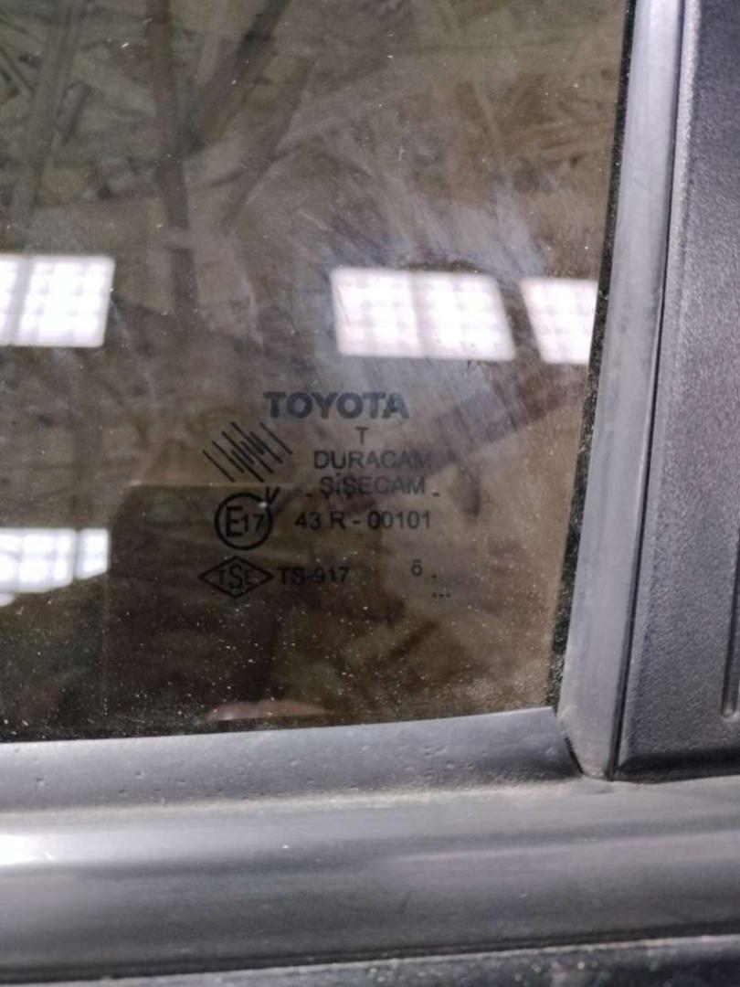 Дверь задняя левая Toyota Corolla Verso купить в Беларуси