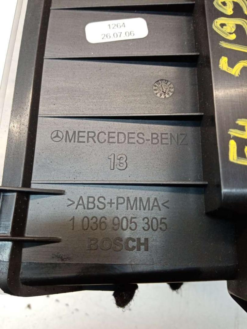 Дисплей информационный Mercedes S-Class (W221) купить в Беларуси