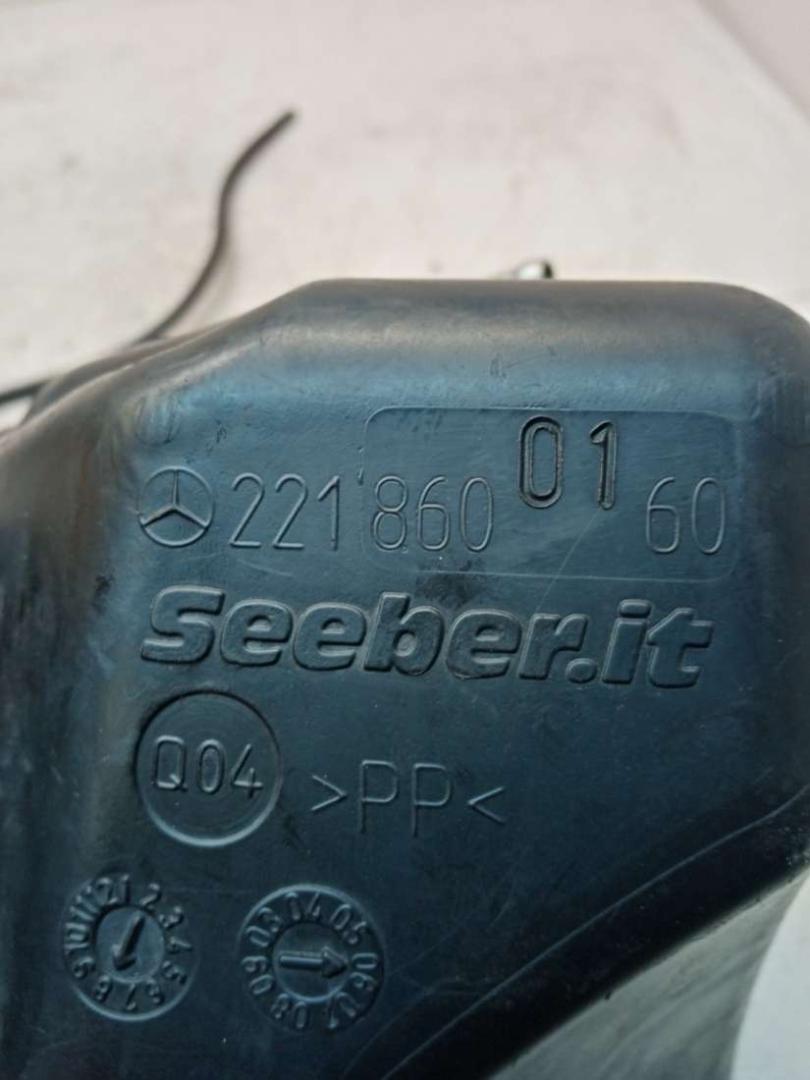 Бачок омывателя Mercedes S-Class (W221) купить в Беларуси