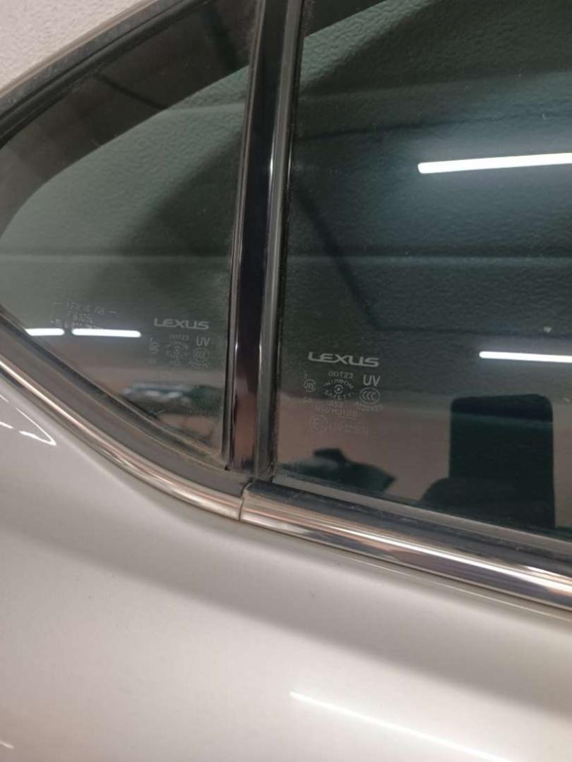 Дверь задняя правая Lexus IS 2 купить в Беларуси