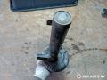 амортизатор передний Volkswagen Golf 5 поколение 2004, 1.4 л., бензин, 1K0413031BF - фото №5