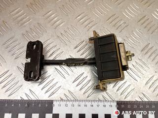 ограничитель открывания двери задней Mercedes-Benz E-Класс W211/S211 2003, 2.2 л., OM 646.961, дизель, АКПП, седан, A2117300116, 2117300116
