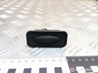 кнопка открытия багажника Renault Scenic 2 поколение 2005, 1.9 л., дизель, МКПП, минивэн, 8200078258