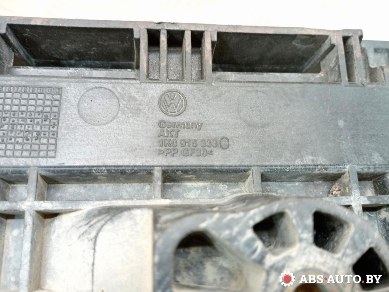 Крепление (корпус) аккумулятора Skoda Octavia 1Z купить в Беларуси