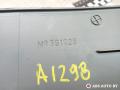 обшивка стойки передней правой Mitsubishi Pajero 3 поколение [рестайлинг] 2004, 3.2 л., 4M41, дизель, АКПП, a69d, MR391026 - фото №4