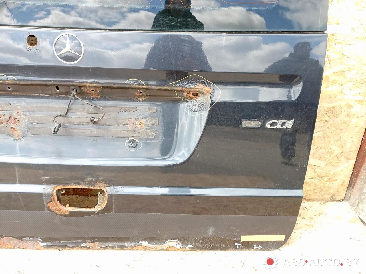 Крышка (дверь) багажника Mercedes Viano купить в Беларуси