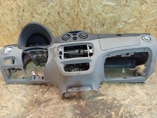 панель передняя салона (торпедо) Citroen C3 1 поколение 2006, 1.6 л., бензин, АКПП, хетчбэк 5 дв.