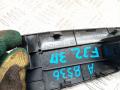 кнопка стеклоподъемника двери задней правой Toyota RAV4 3 поколение (XA30) 2006, 2.2 л., дизель, МКПП, внедорожник 5 дв., 7427142010 - фото №3