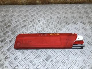 знак аварийной остановки Audi A6 4A/C4 1996, 1.8 л., бензин, 27R039704