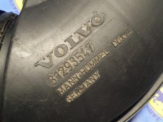 патрубок интеркулера Volvo XC60 1 поколение 2011, 2.4 л., дизель, АКПП, чёрный, внедорожник 5 дв., правый руль, 31293547