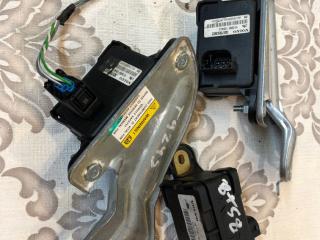 Блок управления ABS/ESP Volvo XC90 1 поколение 2004, 2.4 л., дизель, АКПП, универсал, 30795302