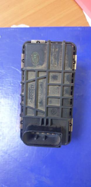 клапан управления турбиной (актуатор) Volvo XC70 3 поколение 2007, 2.4 л., дизель, универсал - фото №1