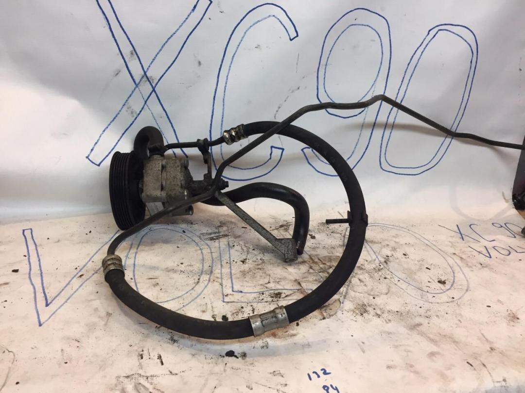 насос гидроусилителя руля Volvo XC90 1 поколение 2006, 2.4 л., дизель, АКПП, универсал - фото №1