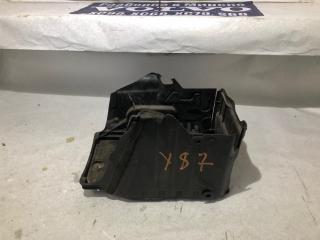 полка аккумулятора Volvo S60 2 поколение 2012, 3.0 л., B 6304 T4, бензин, АКПП, седан