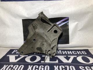 подушка крепления двигателя Volvo S60 2 поколение 2012, 3.0 л., B 6304 T4, бензин, АКПП, седан, 31257674