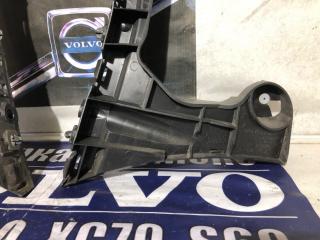 крепление бампера Volvo XC60 1 поколение 2010, 2.4 л., дизель, АКПП, синий, универсал, правый руль, 30764698