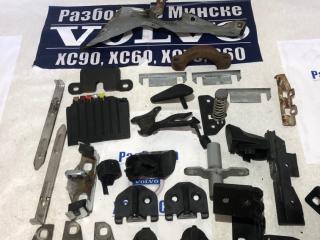 петля двери Volvo V70 2 поколение [рестайлинг] 2008, 2.4 л., D 5244 T, дизель, АКПП, универсал