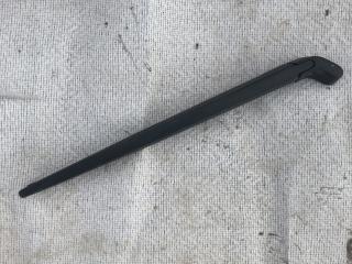 щеткодержатель задний Volvo XC90 1 поколение [рестайлинг] 2010, 2.4 л., дизель, АКПП, белый, универсал, 30699846