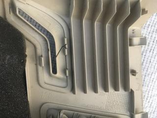 обшивка стойки Volvo XC90 1 поколение [рестайлинг] 2007, 4.4 л., бензин, АКПП, красный, универсал, 13350RH